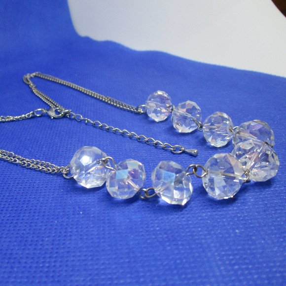 Vintage Crystal Necklace Faceted Crysal Beads With 2 Silver Tone Metal End Chain - Picture 11 of 14